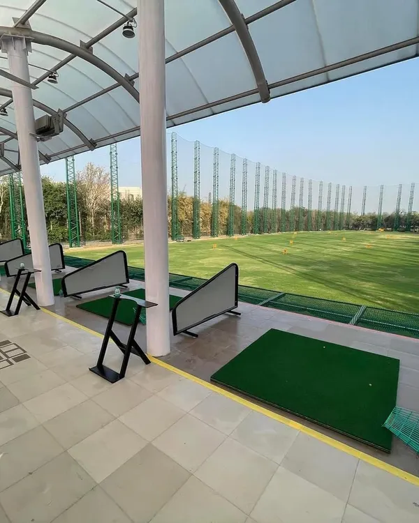 A clear view of our pristine practice bays, ready for you to start your session. Each bay provides ample space for you to focus on your golf practice.