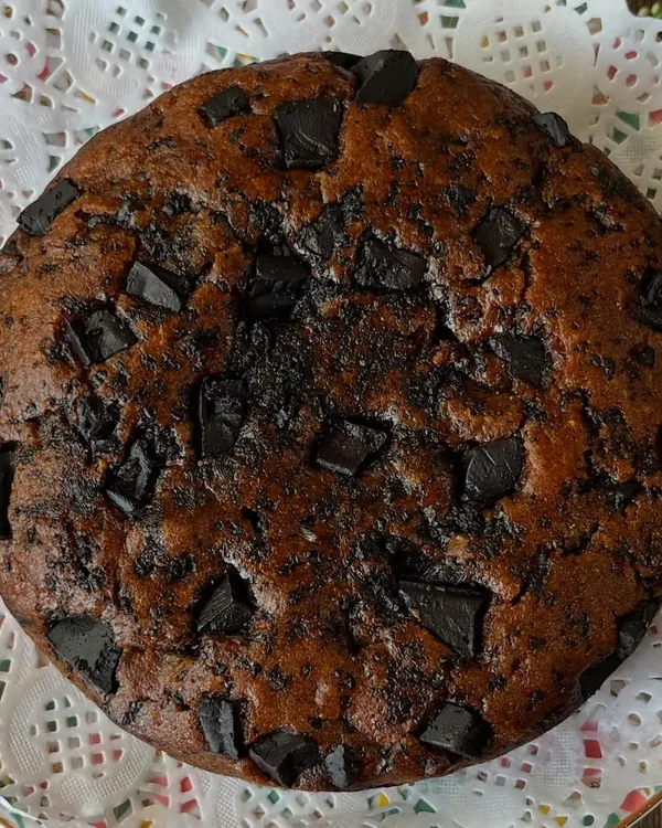 A simple chocolate chunk cake that is pure, flavorful, and completely Jain-friendly. It's a perfect example of how delicious healthy baking can be.