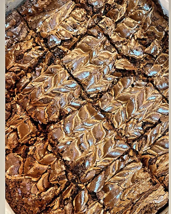 Look at the beautiful crackly top on my ultra fudgy Nutella swirl brownies. The rich chocolate and hazelnut flavor is a combination you have to try to believe.