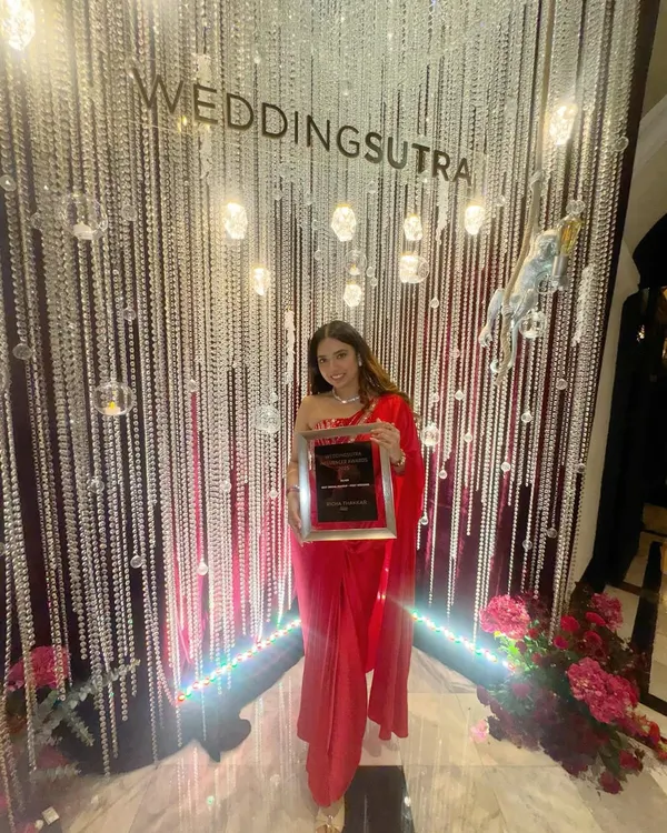 Holding my WeddingSutra award with so much pride. This recognition is a reminder of every sleepless night and every ounce of creativity poured into my brides' dreams.