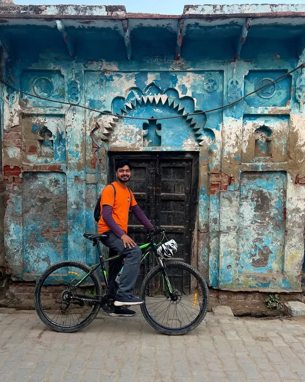 Happy Birthday to our Tour Leader-in-Chief, Himanshu. His passion for India, sustainable travel, and storytelling is the driving force behind Delhi By Cycle.