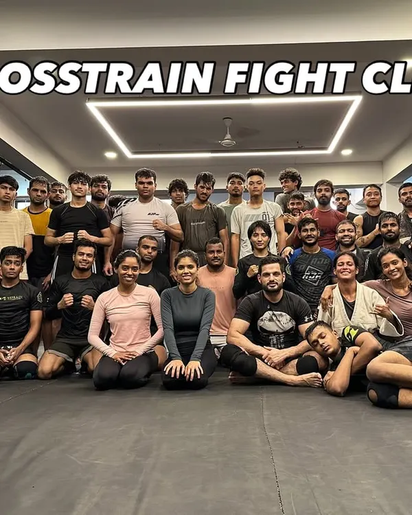 The Saturday crew at our Delhi HQ. Beginners and pros, men and women, all putting in the work together. This is the energy that defines our club.