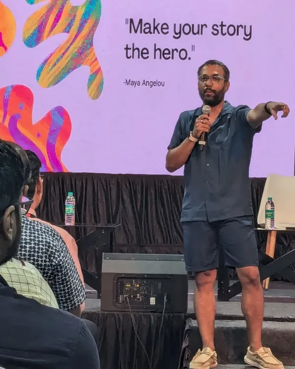 "Make your story the hero." I live by this quote from Maya Angelou when I moderate panels. Here's a speaker I invited, captivating the audience at Huddle Global by sharing his authentic journey.