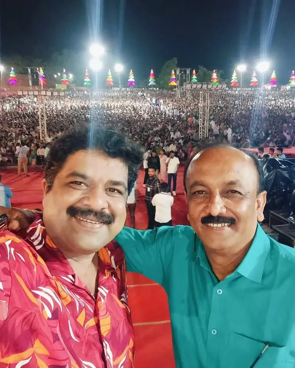This is the energy I love. A selfie from the main stage at Alva's Virasat 2024 with a massive audience in the background. My goal is always to connect with and entertain the janate, and moments like these are truly special.