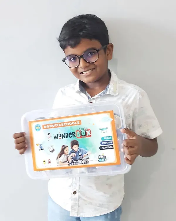 This is the "Wonderbox," the robotics kit that gets every child excited. It is packed with all the parts and components needed to start building right away.