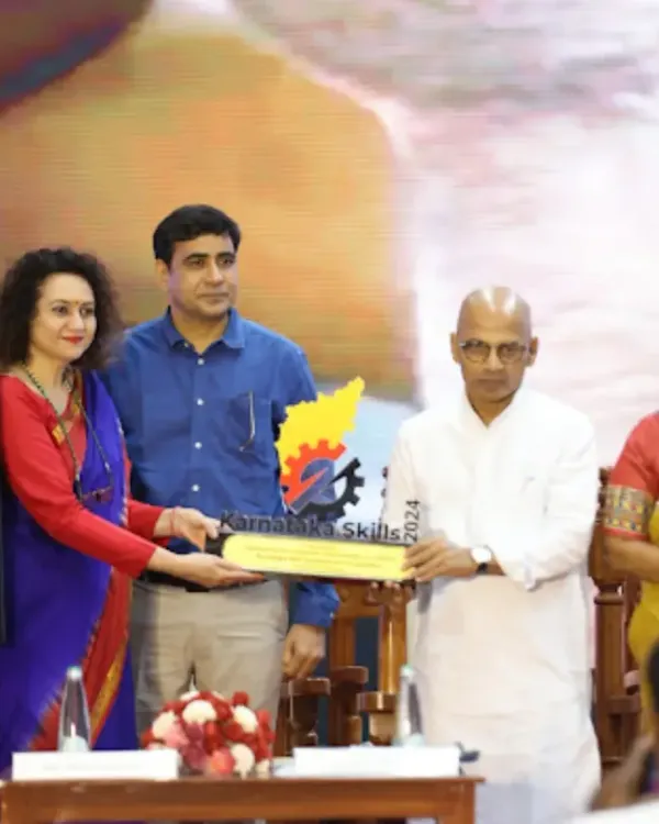 Our leadership team receiving an award at the Karnataka Skills 2024 event. This recognition highlights our institute's significant contribution to skill development in the state.