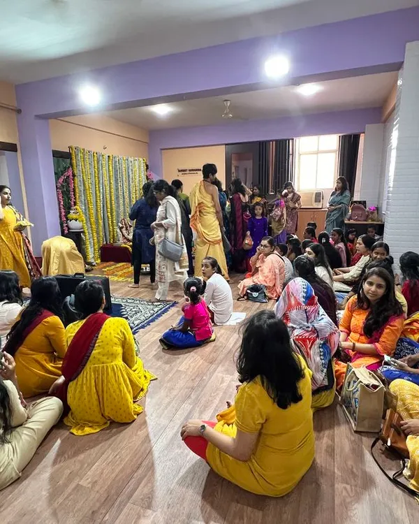 A candid moment from our Guru Purnima celebration. It is a special day where the entire Gurugriha family comes together to honor the sacred bond between a guru and shishya, reinforcing our cultural roots.