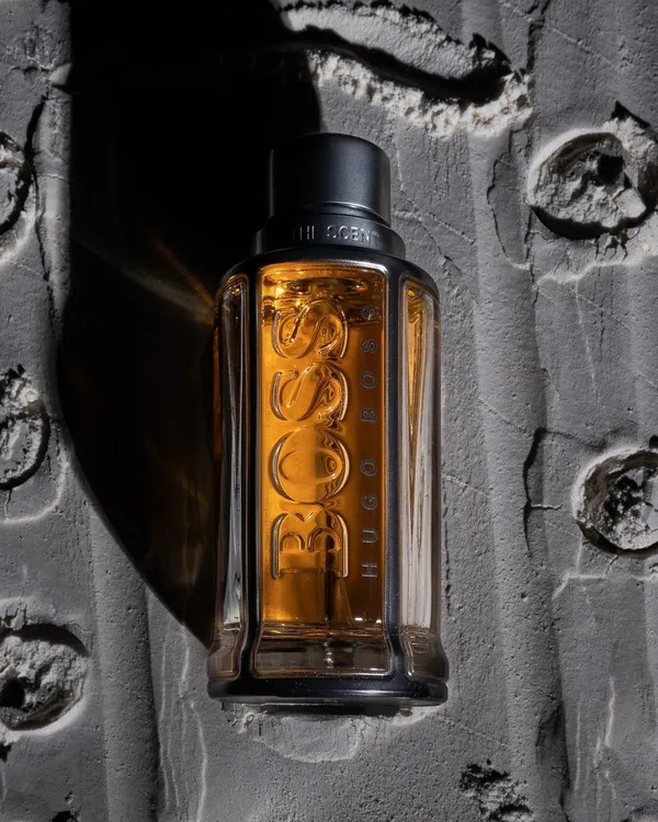 This is a high-concept shot for a Hugo Boss perfume, designed to be a hero image for an ad campaign. I created a unique, moon-like surface texture in the studio to give the product a rugged and adventurous feel, using dramatic top-down lighting to carve out the details of the bottle and the craters.