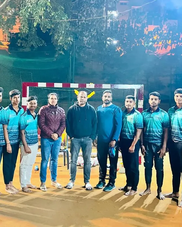 Our handball team posing with guests. We are excited to be starting a new chapter for the sport at our academy.