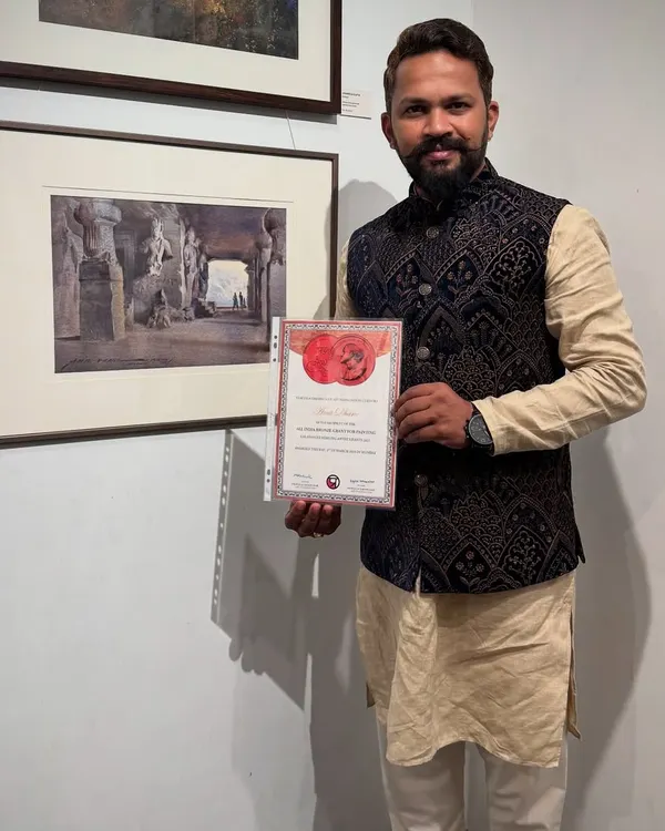 I am excited to hold the 'Kalanand' All India Grant certificate from the Prafulla Dahanukar Art Foundation for my painting "Timeless Beauty."