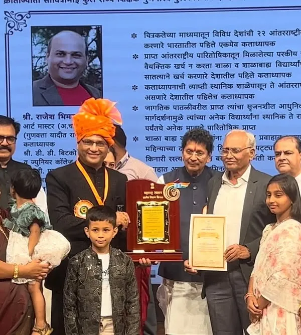 This was a golden moment for me and my family, receiving the State's Best Art Teacher award. It is a recognition of my dedication to the Guru-Shishya tradition of teaching, which I bring to every student I mentor.