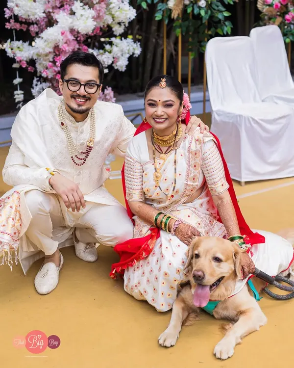 The best boy at the wedding. We love it when couples include their furry family members, like Pankaj and Shreya did with their golden retriever, Buddy.