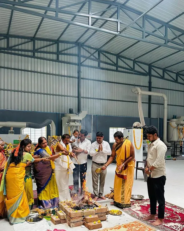 A candid moment from our factory inauguration pooja, with our team and family gathered to celebrate this important milestone for Vivista Interiors.