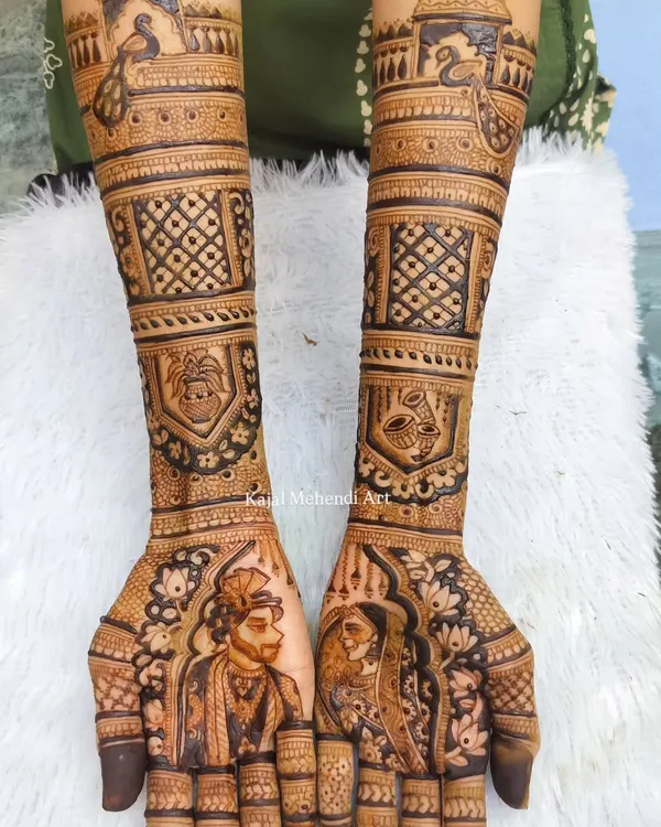 This is the magic I love to create. A fully customized bridal mehndi featuring detailed portraits of the couple, telling their unique story right on their hands. This is more than just a design; it's a memory.