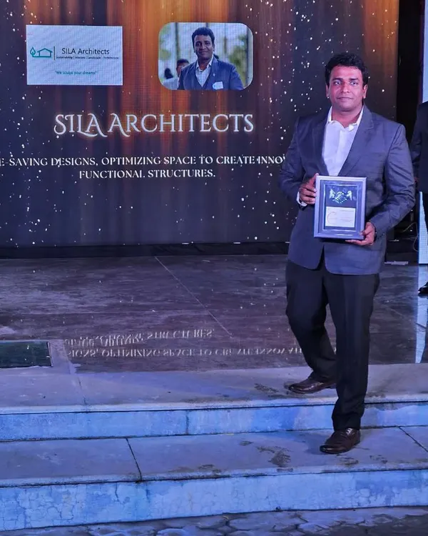 We are proud to have received the Business Excellence Award 2023 for "Master of Space Utilization". This recognizes our dedication to creating innovative, space-saving, and functional architectural designs.