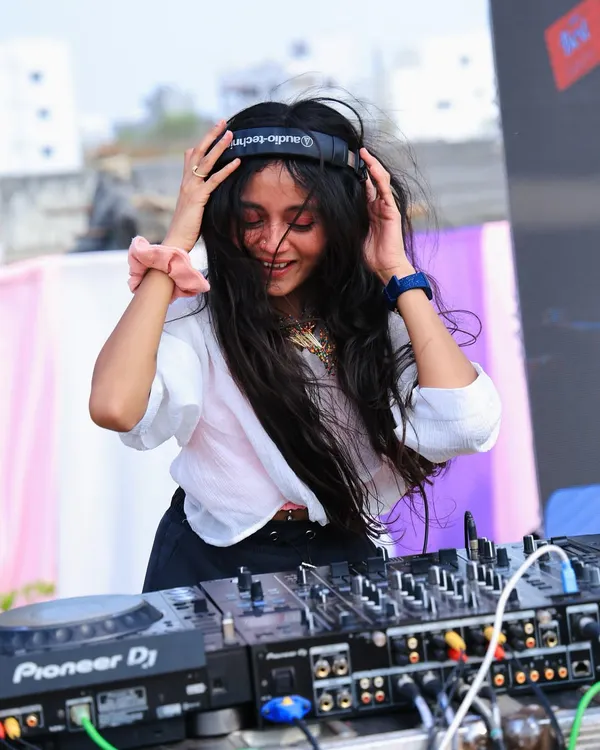 Getting ready for a Holi party in Chennai. I love the vibrant, carefree atmosphere of Holi events, they are some of the most fun parties to DJ for.
