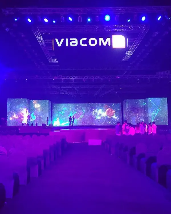 For Viacom's 10th-anniversary event, I designed this massive stage setup inside the NSCI Dome. The highlight was a 180-degree wrap-around LED screen that created a fully immersive visual experience for over 3500 attendees, showcasing my capability for large-scale corporate event production.