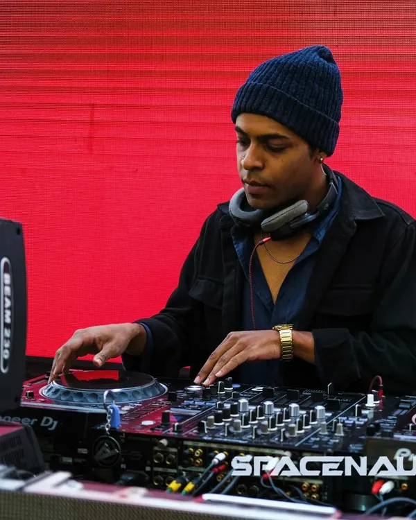 This is my workspace. I use a professional Pioneer DJ setup to ensure the sound is powerful and clear for any event, from an intimate party to a large festival.
