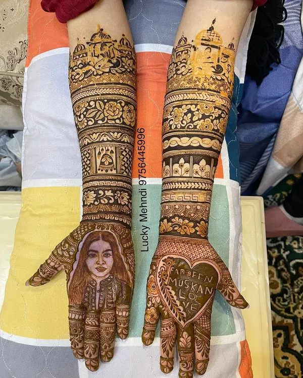 A beautiful example of a full bridal portrait set. One hand features a detailed portrait of the bride, while the other holds a heart with the couple's names, a perfect blend of personal and romantic.
