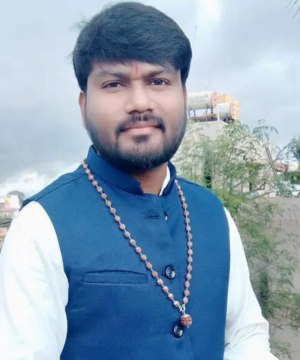 I am Dr. Vinay. My approach is based on a deep analysis of your horoscope to provide practical remedies that support your life's journey.