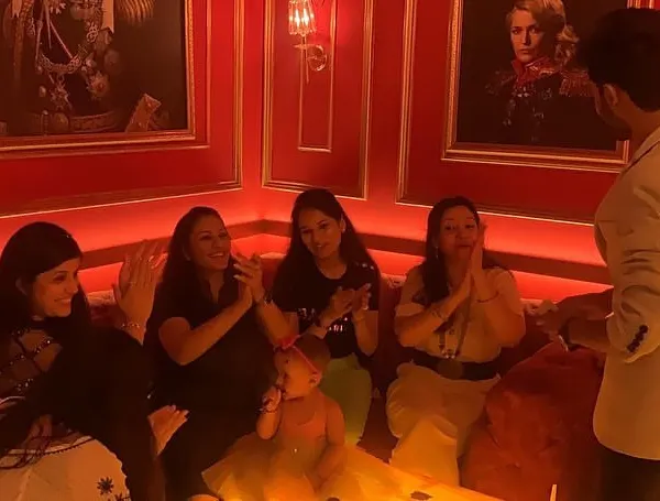 This intimate setting at a private party is perfect for up-close magic. The red lighting and cozy seating created a fantastic atmosphere for some mind-bending illusions.