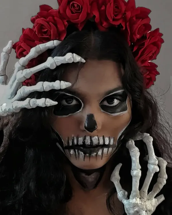 This is what I mean by styling a story. For this Calavera Catrina look, I handled the entire concept, from the intricate skull makeup and floral crown to the dramatic, haunting pose. This is perfect for themed parties or a conceptual photoshoot where you want to become a character.