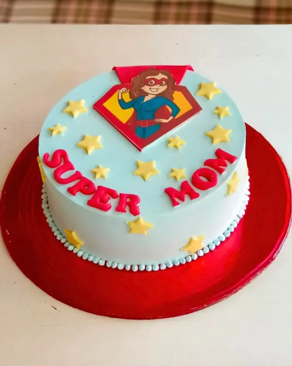 For the hero in your life, my "Super Mom" cake is a fun and loving tribute. This design features the iconic 'S' symbol and is perfect for celebrating her on Mother's Day.