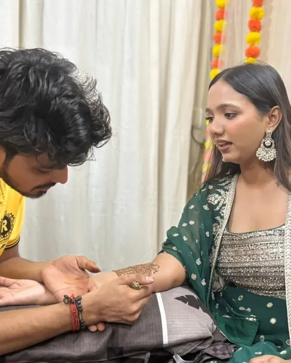 Here I am applying mehandi for a gorgeous bride. My goal is to make every client feel special and comfortable during their session.