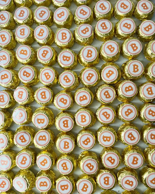The only cryptocurrency you can actually eat. Our fun Bitcoin-themed chocolates are wrapped in gold foil, making them a unique gift for tech enthusiasts and investors.