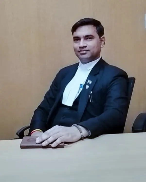 In the courtroom and at the negotiation table, confidence is key. I provide the steady and assertive representation needed to champion your cause during divorce or custody proceedings.
