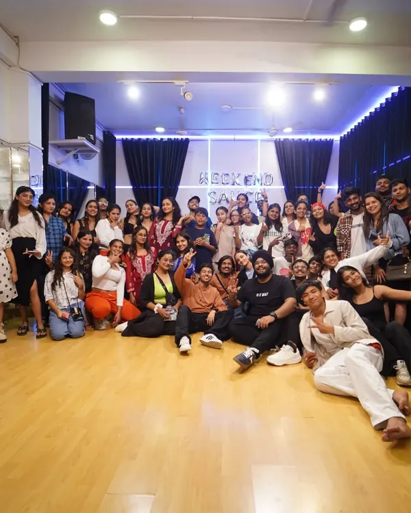 This picture says it all. This was our massive tribe at the Weekend Sauce Dehradun Edition. So many people came solo and left with a whole new crew. This is the community I dream of building, one dance party at a time.