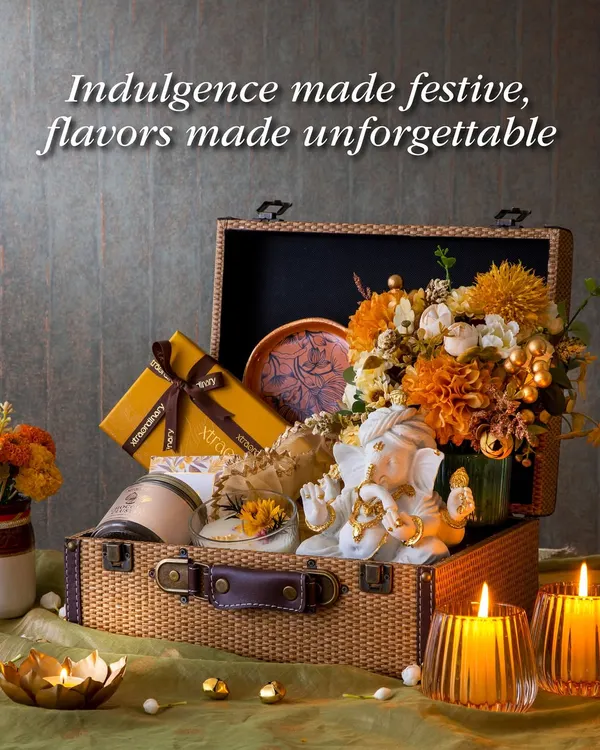This is what an Xtraordinary celebration looks like. I pack each hamper with not just freshly baked treats, but also with love and festive joy, making sure it's an unforgettable experience from the moment it arrives.