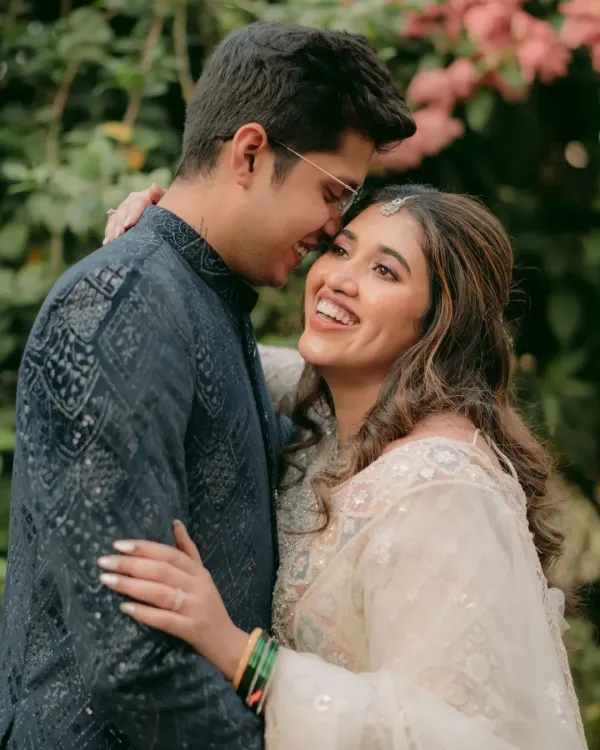 This is the vibe I live for. A radiant, happy bride, glowing from the inside out. For Shweta's engagement, we went for a fresh and dewy look that enhanced her natural beauty without feeling heavy, letting her incredible smile be the focus.