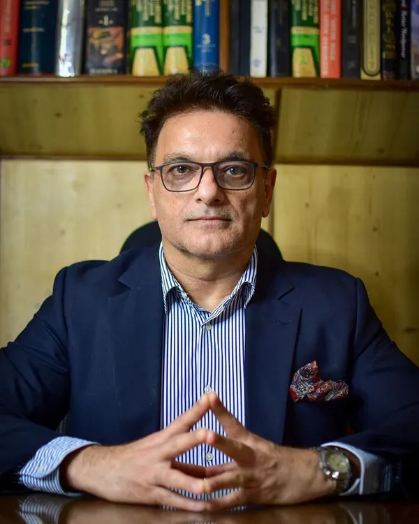 When you have a legal problem, you need a lawyer who listens first. In my chamber, surrounded by years of legal precedent, I focus completely on your case, ready to build a strategy that wins.