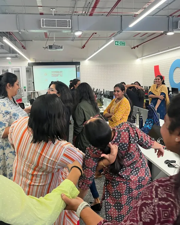 "Self-defense is not just a set of techniques, it’s a state of mind." A look at our women's self-defense seminar at Hitachi, where we taught practical skills and empowered attendees.