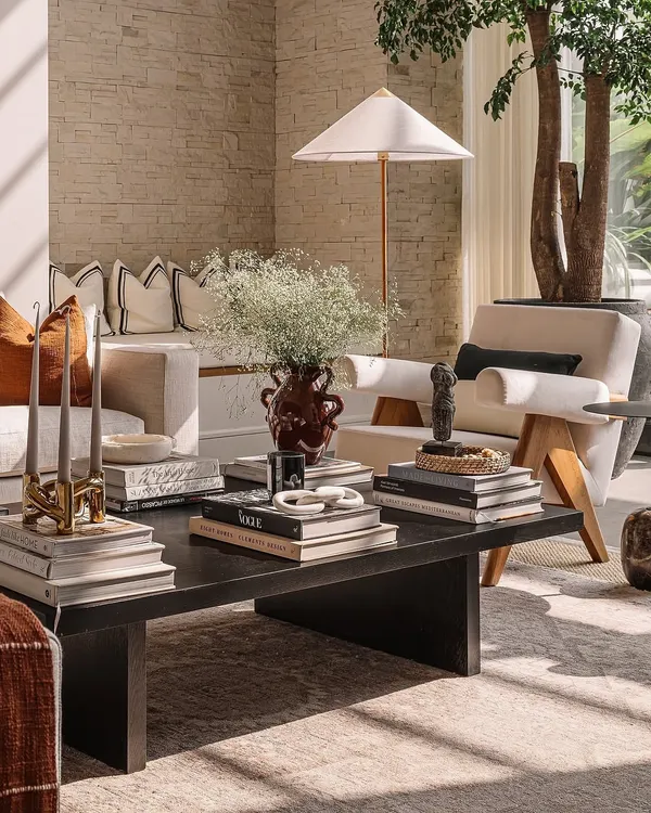 A glimpse of our work in a gorgeous Kolkata bungalow, featured in Elle Decor. We used a mix of statement trees and subtle floral touches to complement the sophisticated, sunlit interiors designed by The Loft.
