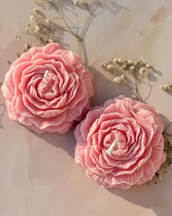Our beautiful peony candles are perfect for any occasion, from wedding return gifts to festive decor. They are intricately detailed and smell amazing.
