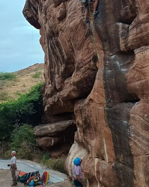 The scale of the beautiful sandstone cliffs at Badami is breathtaking. This is our playground, with countless routes for climbers of all levels to explore and challenge themselves.