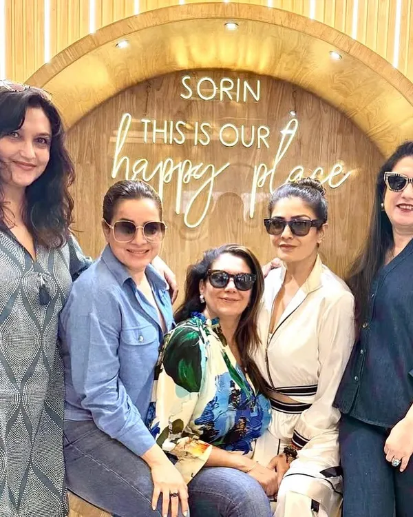 A star-studded afternoon with the gorgeous Raveena Tandon and her friends. It's always a pleasure to host these wonderful women for a day of luxury and wellness.