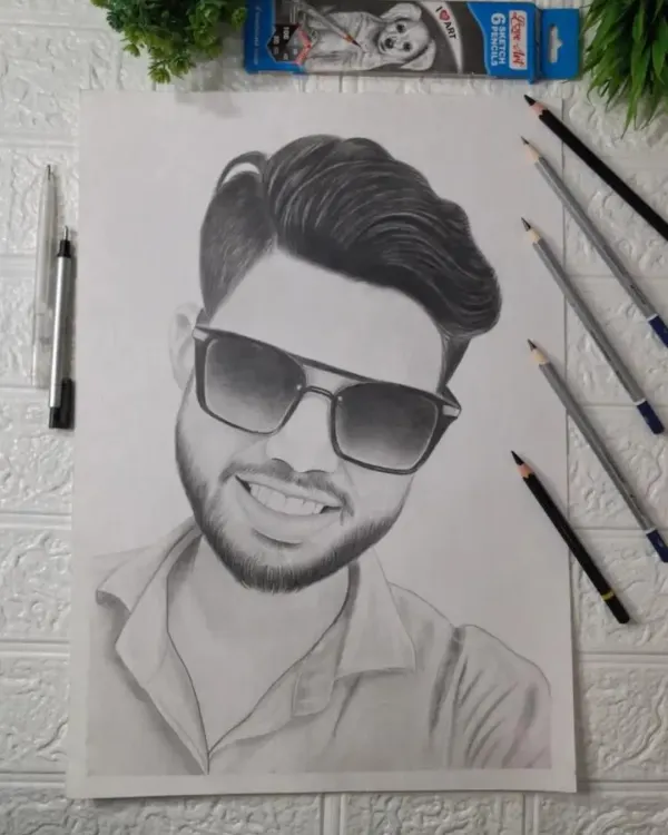 A cool and confident A4 portrait commission. I enjoyed capturing the crisp hairstyle and the reflection in the sunglasses.