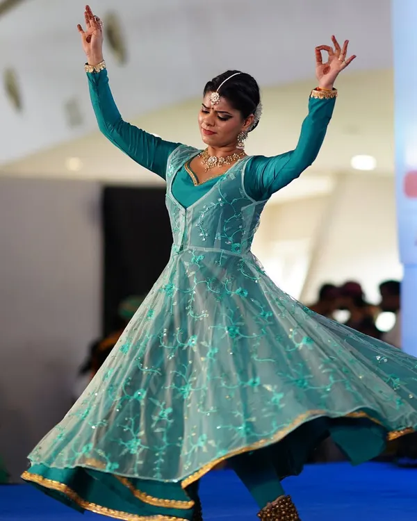 This is the moment my soul feels most alive, in the middle of a chakkar, surrendering to the rhythm on stage. This performance at the CIDCO Auditorium in Navi Mumbai was a truly special experience, connecting with a wonderfully interactive audience.
