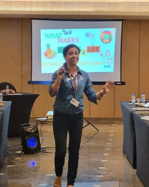 Here I am, speaking at an event about what makes my approach at Foods4Life different. I love sharing my knowledge and helping people understand the power of nutrition.