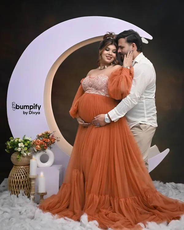 This is what dreams are made of. I love creating these magical, over the moon maternity portraits for expecting parents in my studio. It’s about capturing that beautiful, quiet anticipation before your world changes forever.