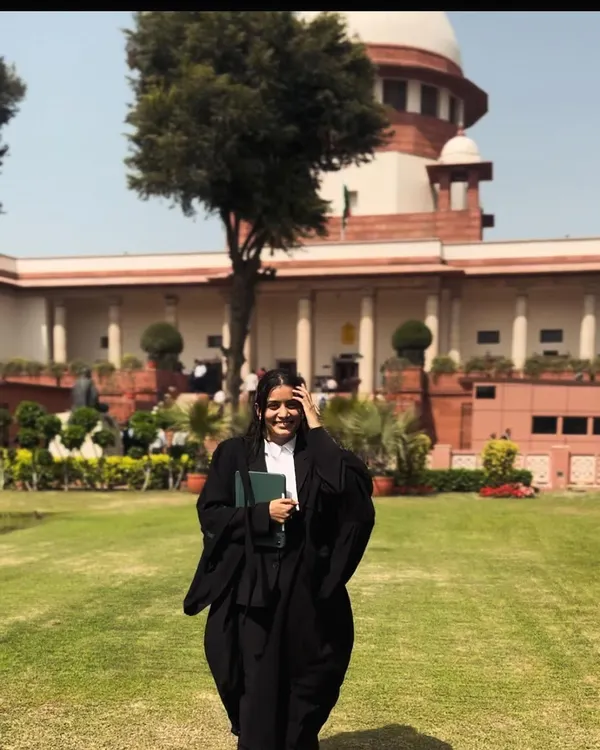 This is where I fight for my clients at the highest level. As a Supreme Court of India advocate, I bring tenacity and a deep understanding of criminal law to every case.