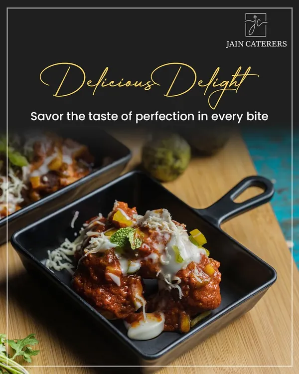 Delicious delight in every bite. This is our signature starter, served in a miniature skillet, showcasing our commitment to unique presentation and perfect flavour.