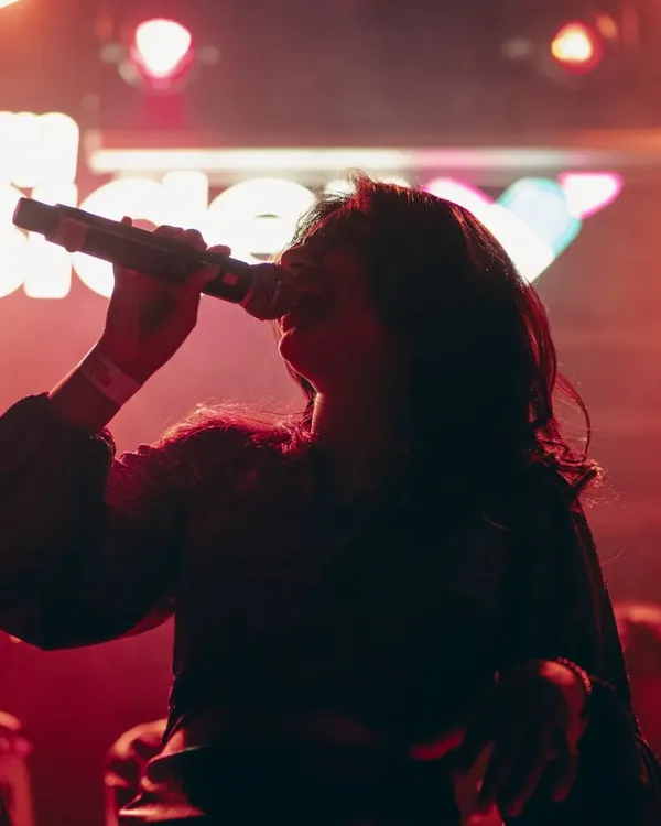 A shot from the Tanya Shanker Collective show at Fandom. The energy in the room was electric, and I'm so grateful for my killer band and everyone who came out.