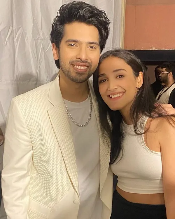 Still feels like a dream. I am so grateful I had the chance to meet and open for the one and only Armaan Malik. It was a surreal experience that I will cherish forever.