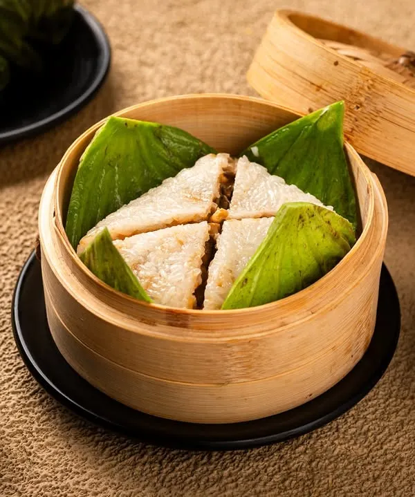 This shot for House of Mandarin is a perfect example of how I make food look irresistible for restaurant menus and delivery apps. The careful styling, balanced colors, and glistening texture of the sticky rice are all designed to make you hungry.