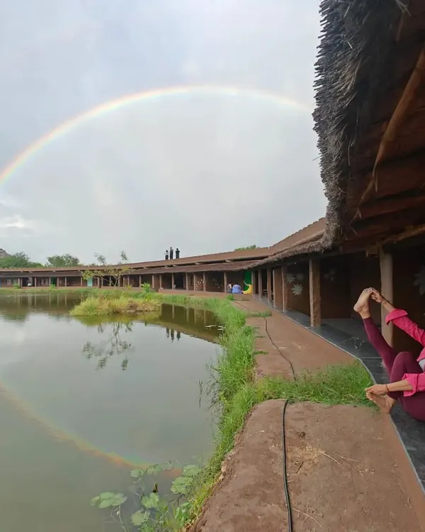 A moment of pure connection between practice and nature. This is what my retreats are about: finding serenity in beautiful, living places and letting the world become our yoga mat.