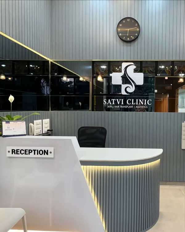 The reception at my clinic is designed to be a clean, modern, and welcoming space. My team and I prioritize patient comfort and a hygienic environment for every procedure.
